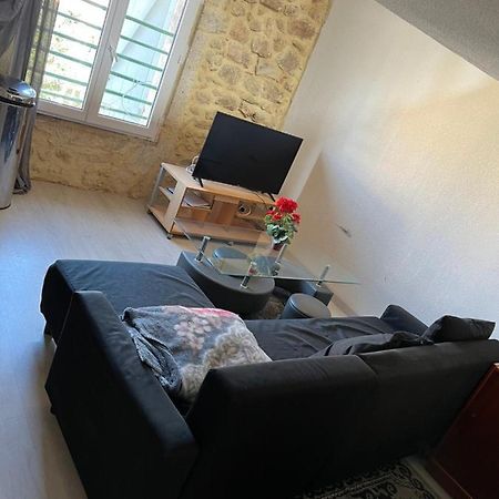 Mezzanine Apartment Montpellier Bagian luar foto